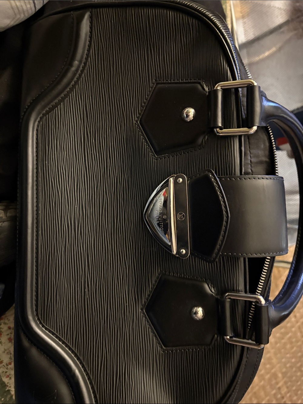 LV black epi leather purse bowling